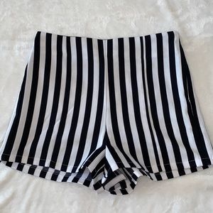 Black white striped pinup shorts